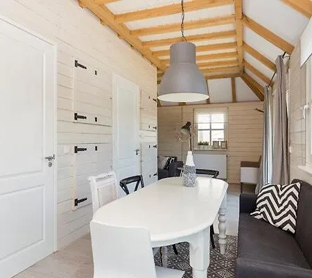 Zomerhuisje In Betuwe Chalet