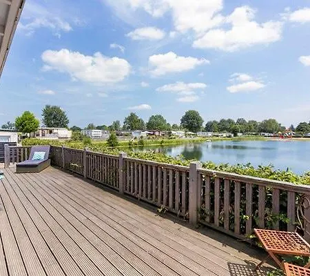 Zomerhuisje In Betuwe